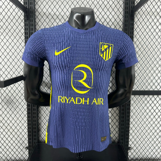 Atletico Madrid, Sezona 2025/2026, Gostujući Dres
