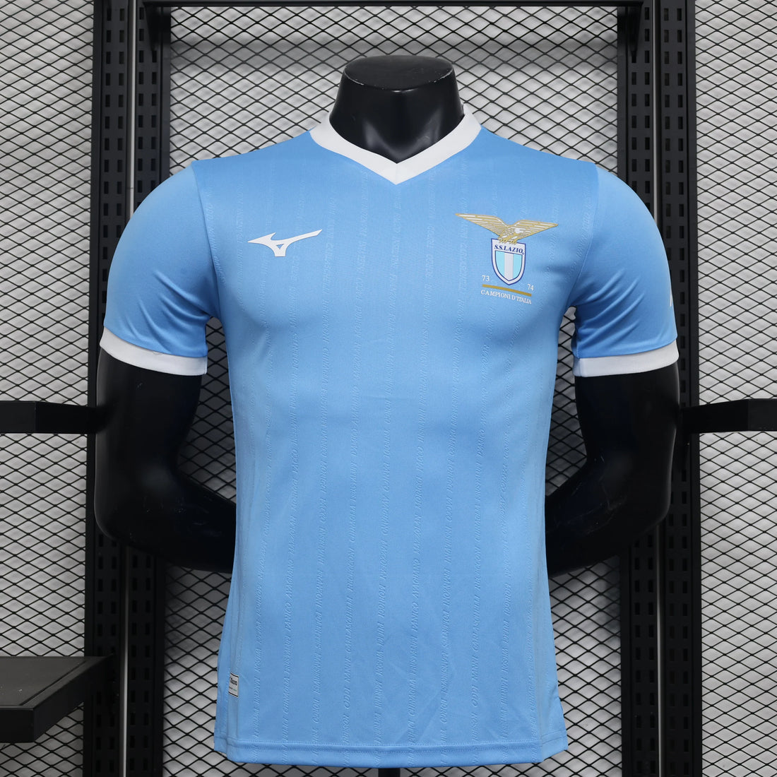 Lazio, Sezona 2024/2025, Domaći Dres