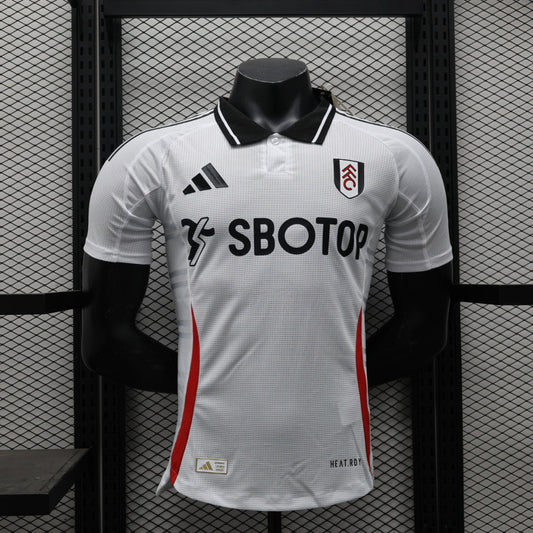 Fulham, Sezona 2024/2025, Domaći Dres