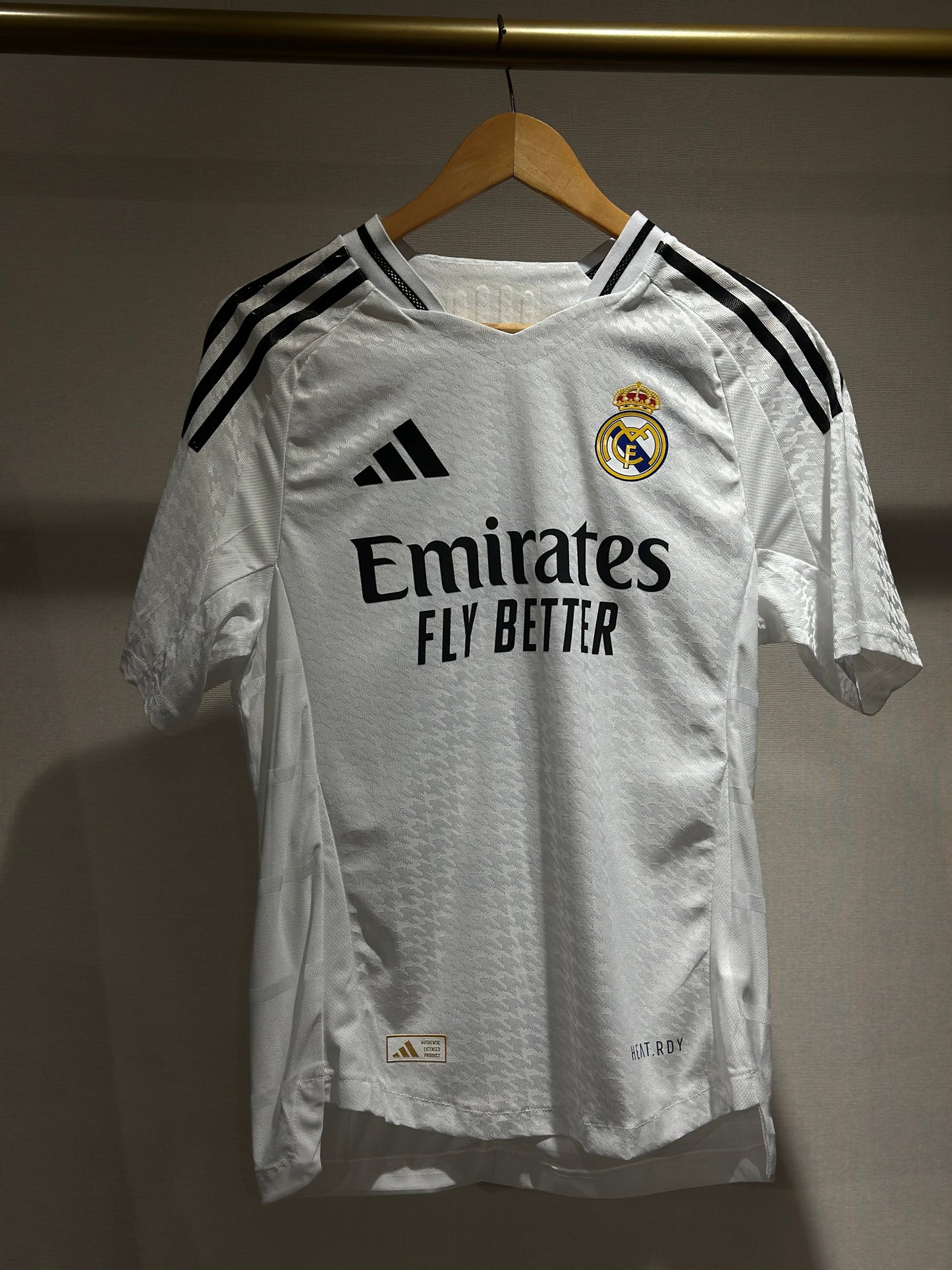 Real Madrid, Sezona 2024/2025, Domaći Dres - Modric 10