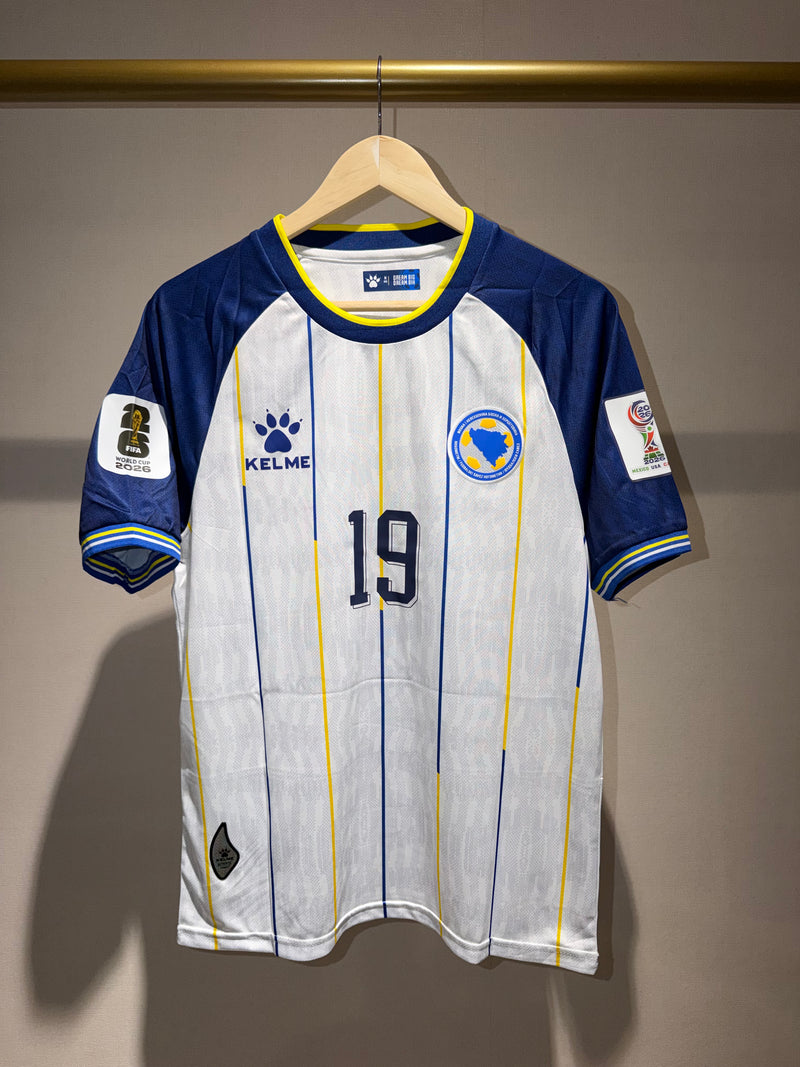 Gostujući dres Bosnia 2026 - Alajbegović 19