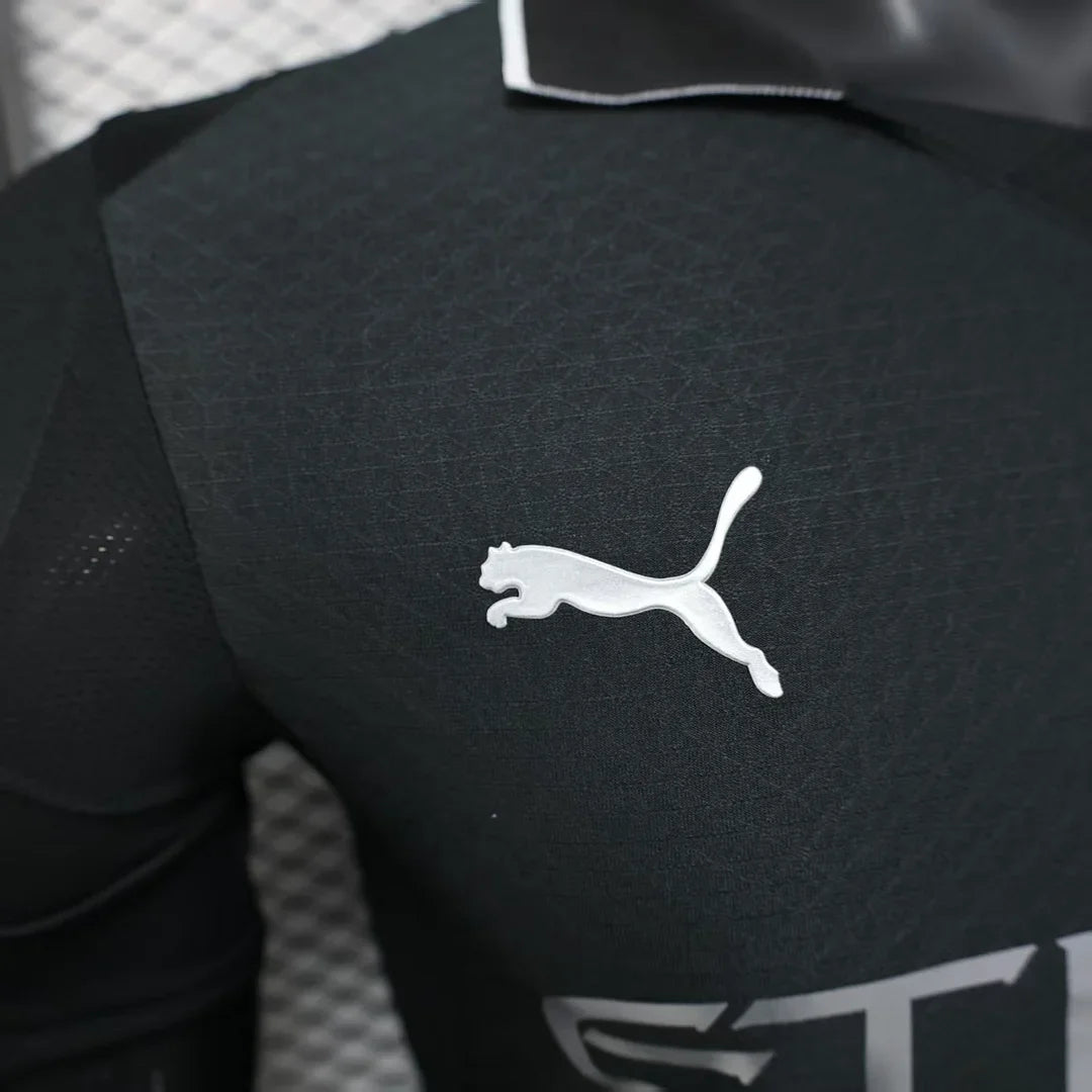 Manchester City, Sezona 2025/2026, Gostujući Dres