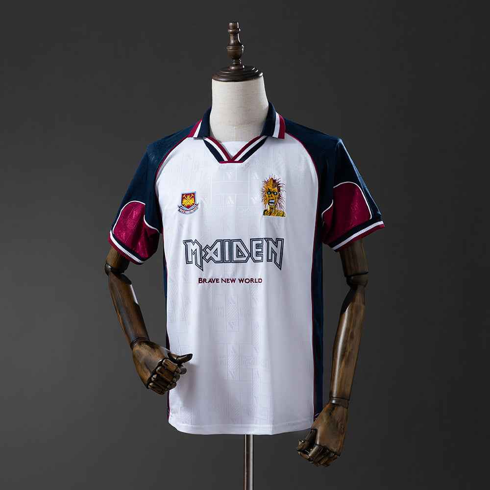 Westham United Iron Lady 1999/01
