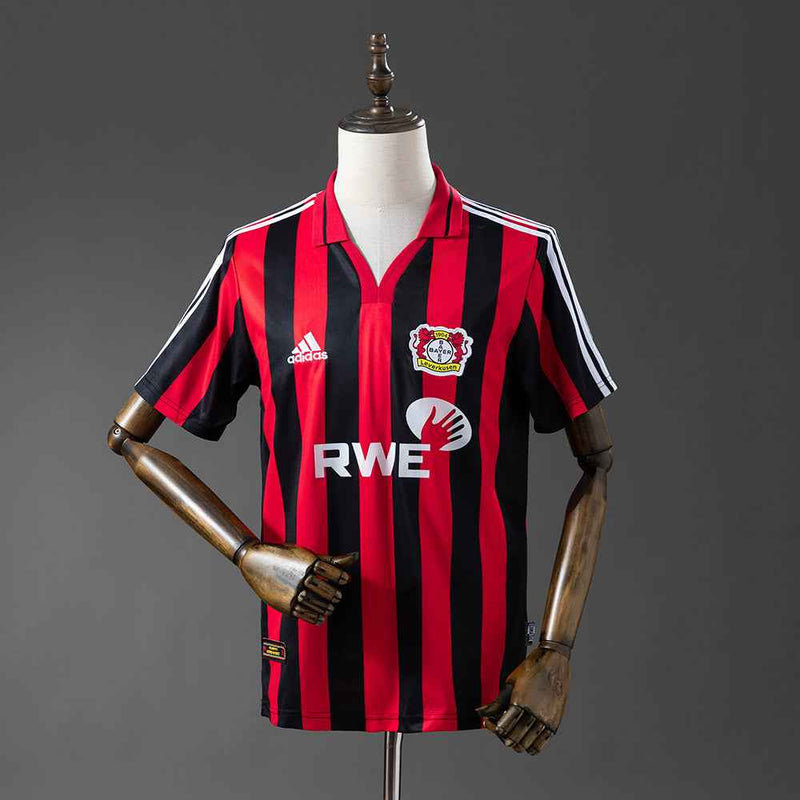 Leverkusen 01/02 Domaći