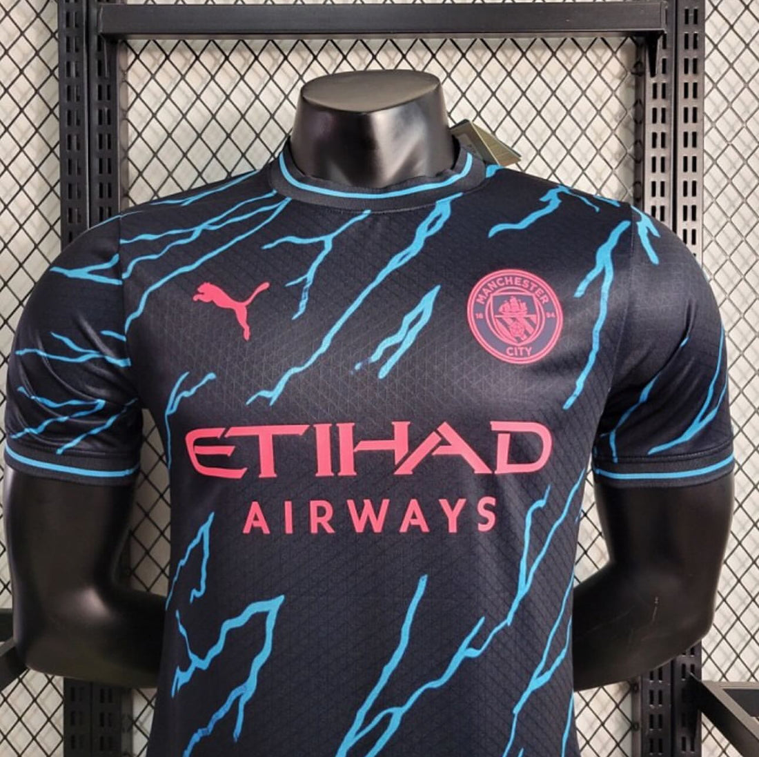 Manchester City, Sezona 2023/2024, Treći Dres