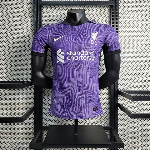 Liverpool, Sezona 2023/2024, Treći Dres