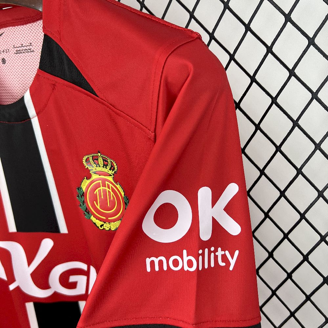 Mallorca, Sezona 2025/2026, Domaći Dres