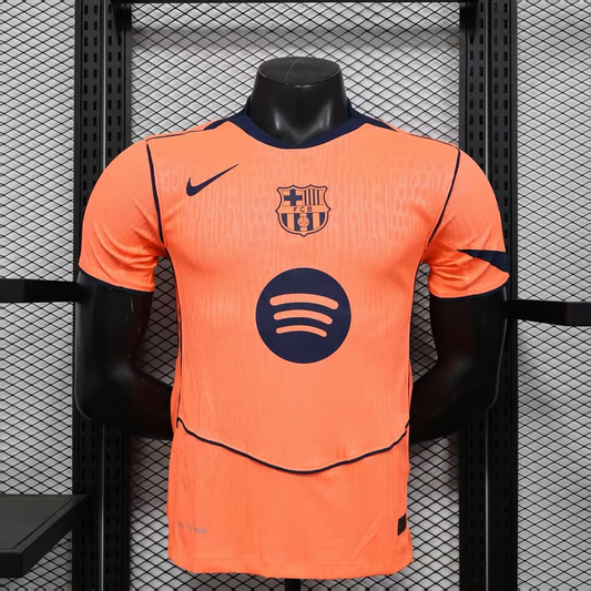 Barcelona, Sezona 2025/2026, Treći Dres