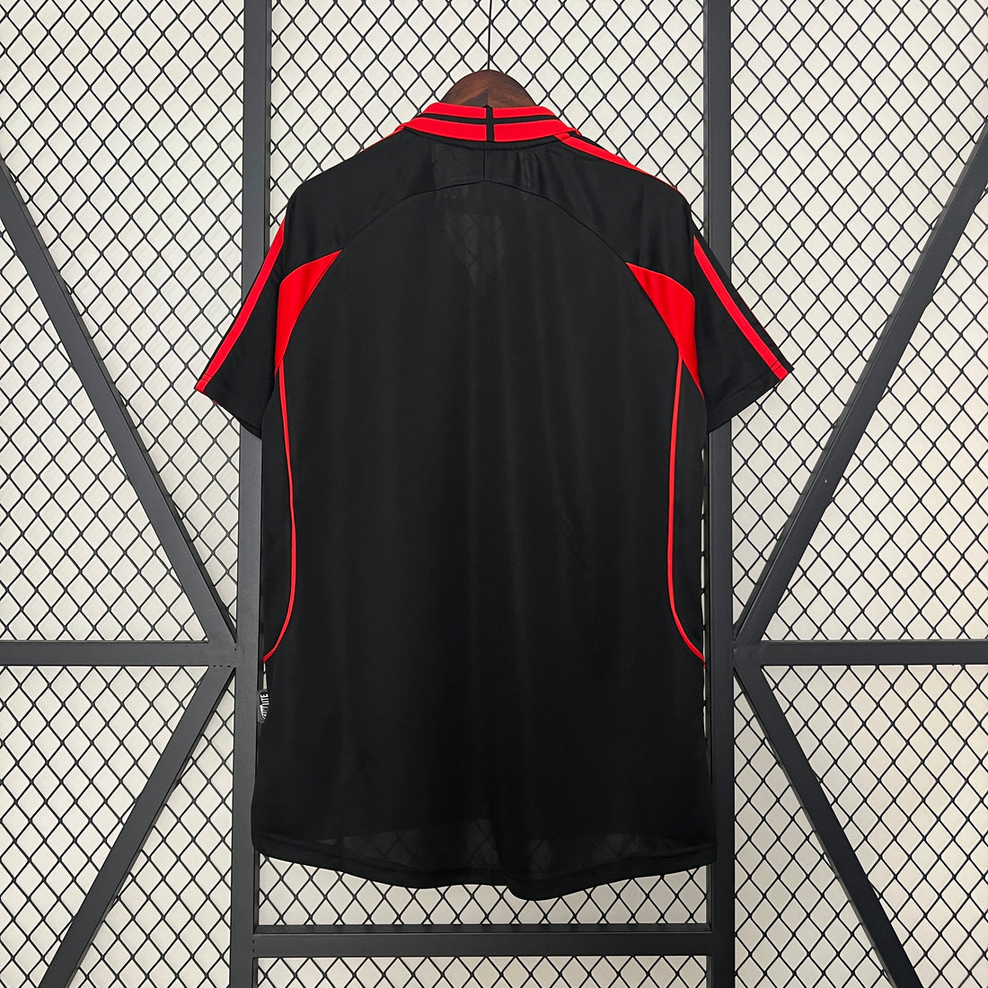 AC Milan, Sezona 2000/2001, Gostujući Retro Dres.