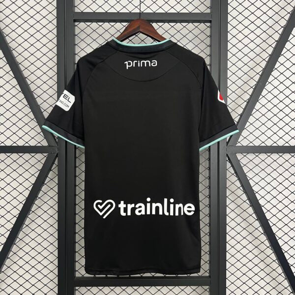 Real Betis, Sezona 2025/2026, Treći Dres