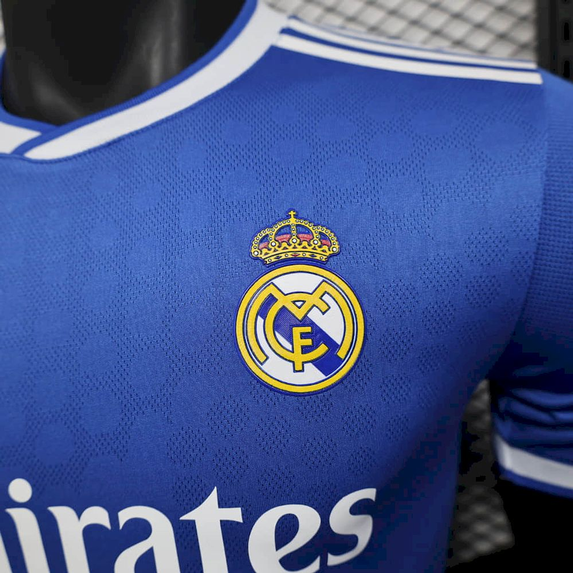 Real Madrid, Sezona 2025/2026, Treći Dres