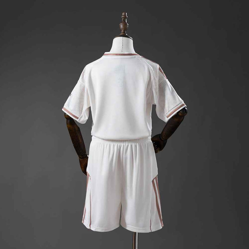 Nottingham Forest 25/26 Gostujući dječiji