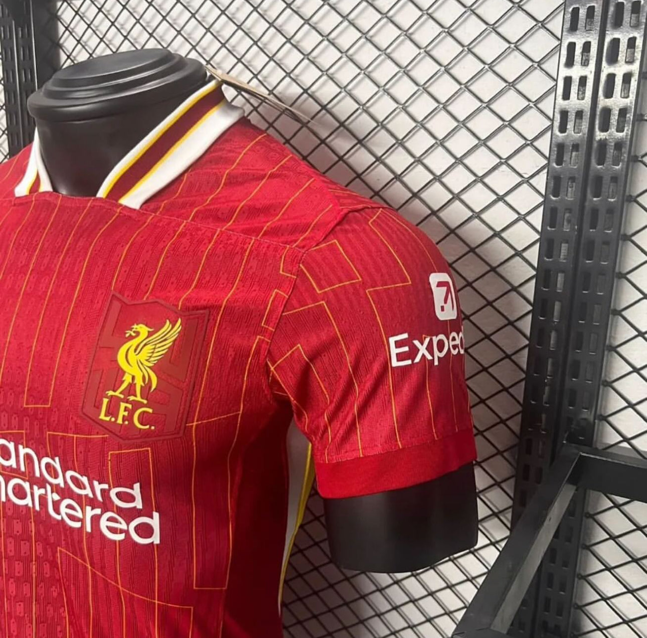 Liverpool, Season 2024/2025, Home Jersey