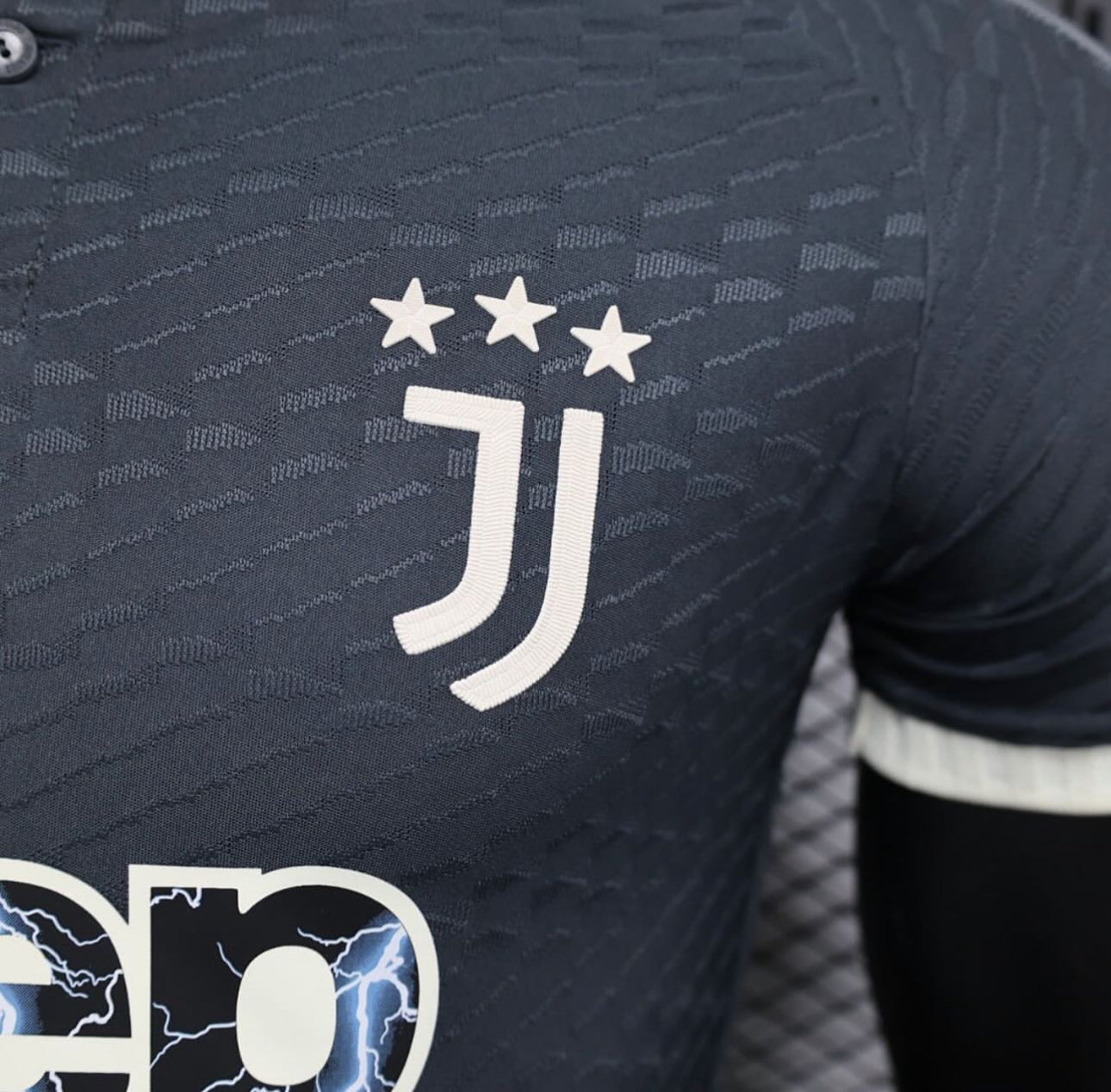 Juventus, Season 2023/2024, Third Jersey