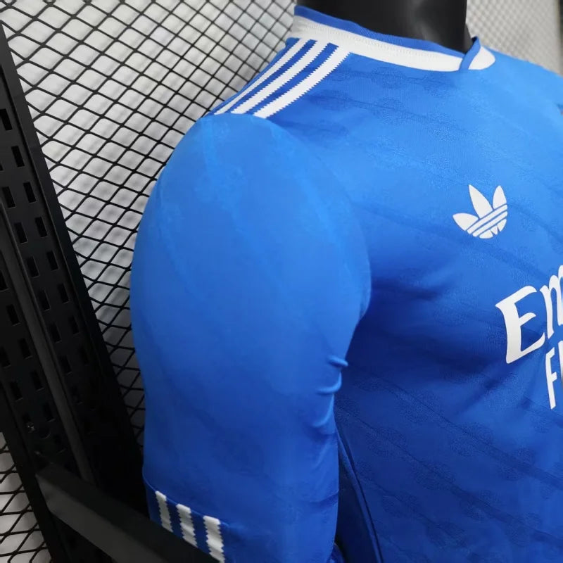 Real Madrid, Sezona 2025/2026, Treći Dres - Dugi Rukavi