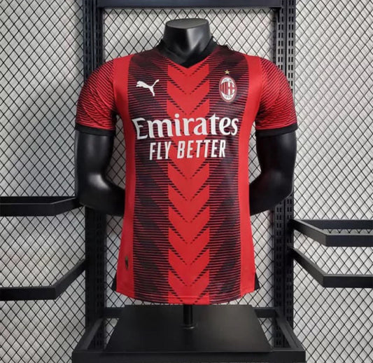 AC Milan, Sezona 2023/2024, Domaći Dres.