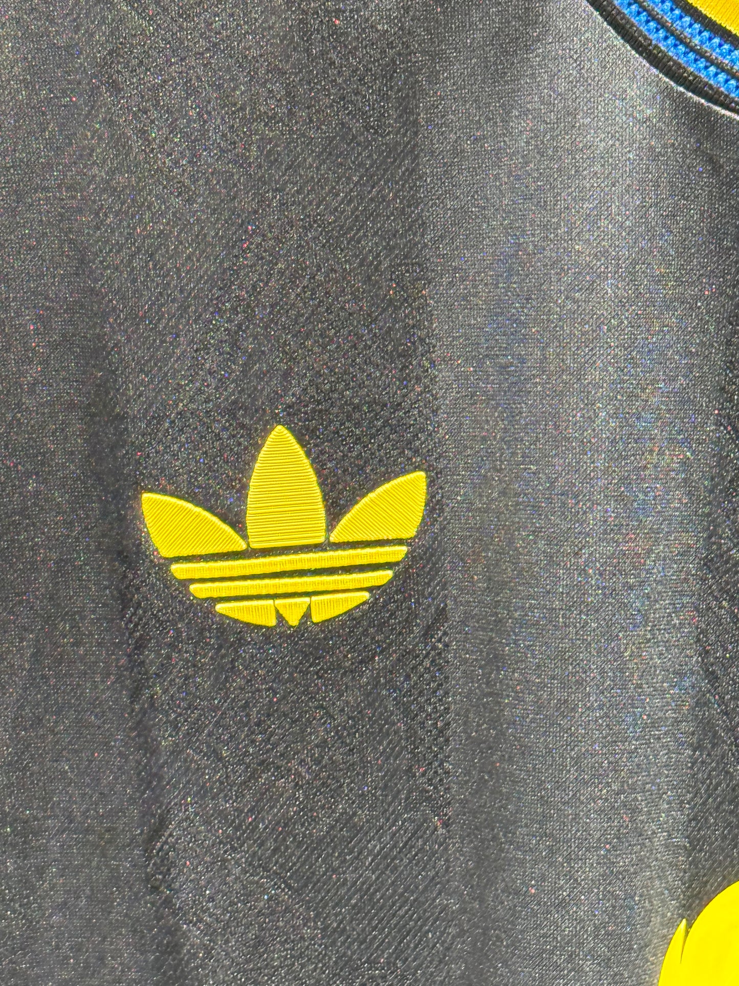 Manchester United, Sezona 2025/2026, Treći Dres