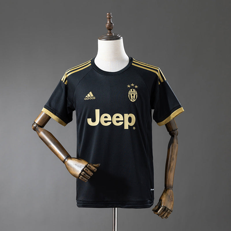 Juventus Treći dres 2015/16