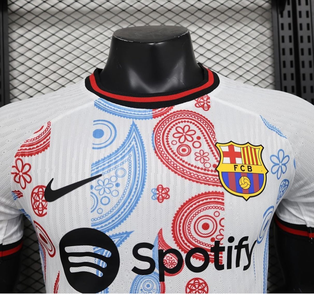 Barcelona, Season 2024/2025, White Bandana Jersey