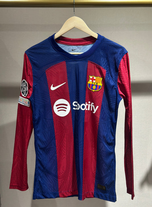 Barcelona, Sezona 2023/2024, Domaći Dres - João Félix 14