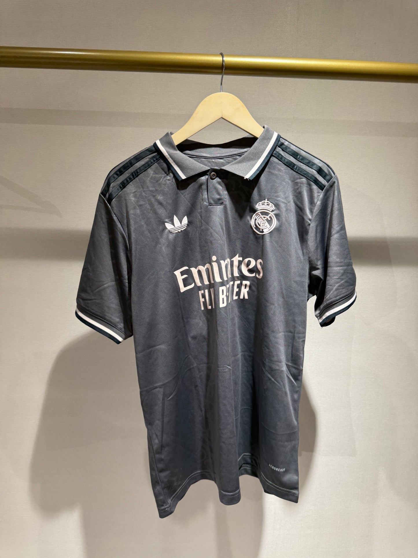 Real Madrid, Sezona 2024/2025, Treći Dres - BELLINGHAM 5