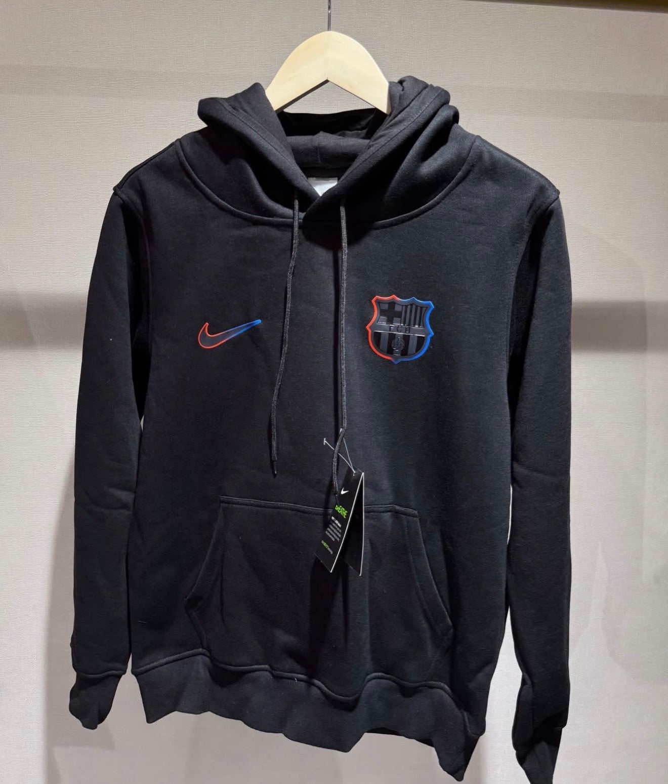 Barcelona Hoodie (Na Stanju)