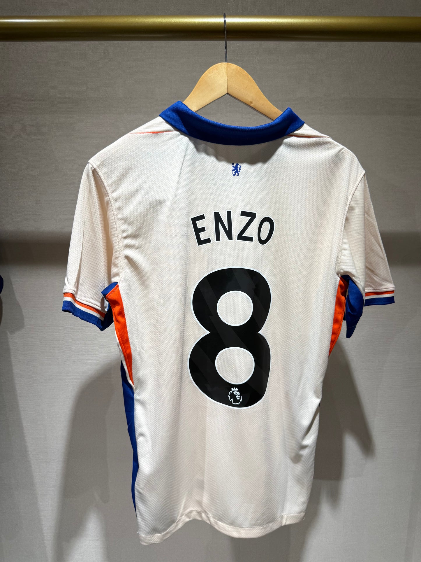 Chelsea, Sezona 2024/2025, Gostujući Dres - Enzo 8