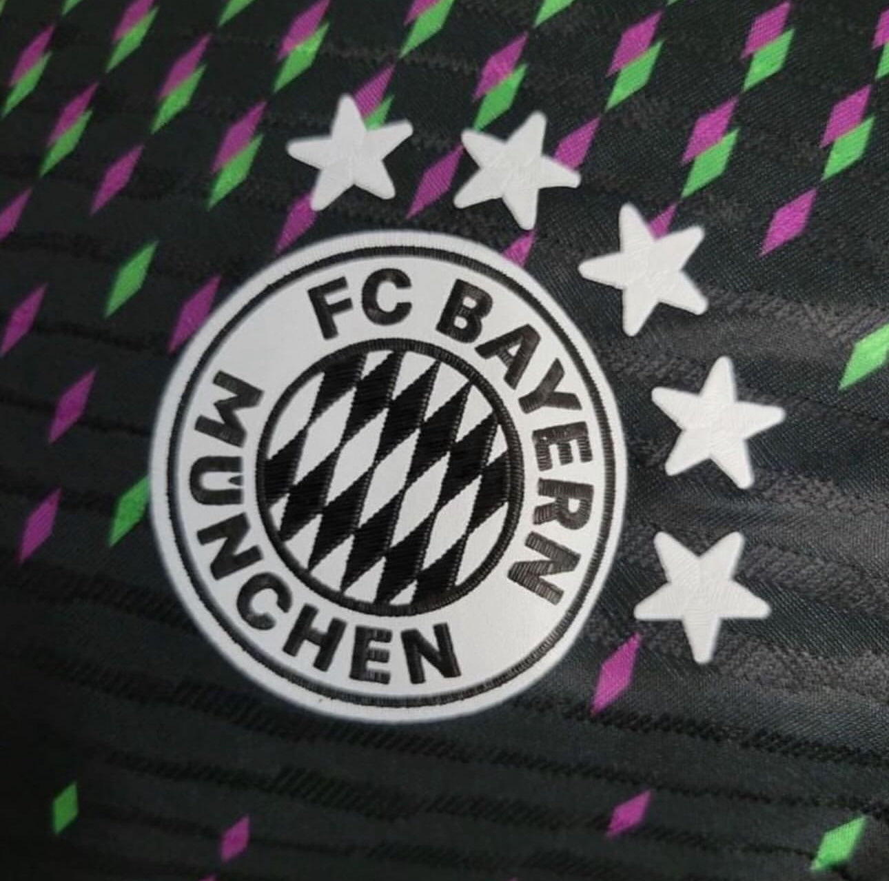 Bayern Münich, Season 2023/2024, Away Jersey