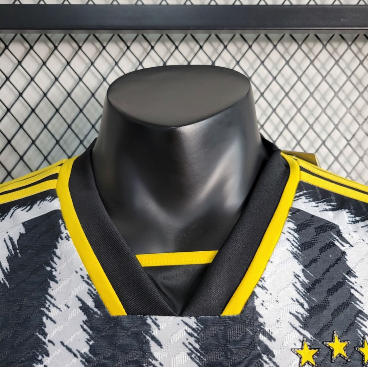 Juventus, Season 2023/2024, Home Jersey