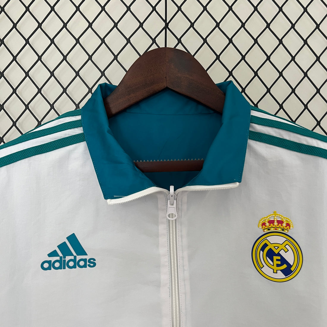 Real Madrid 2017 Dvostrane WindBreaker.