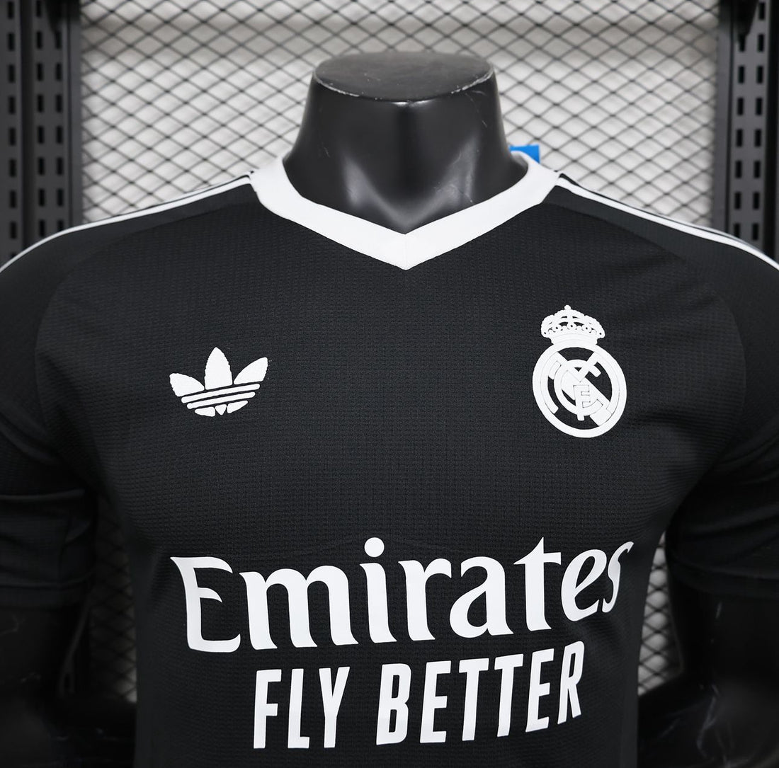 Real Madrid Dres Za Trening 2024/2025