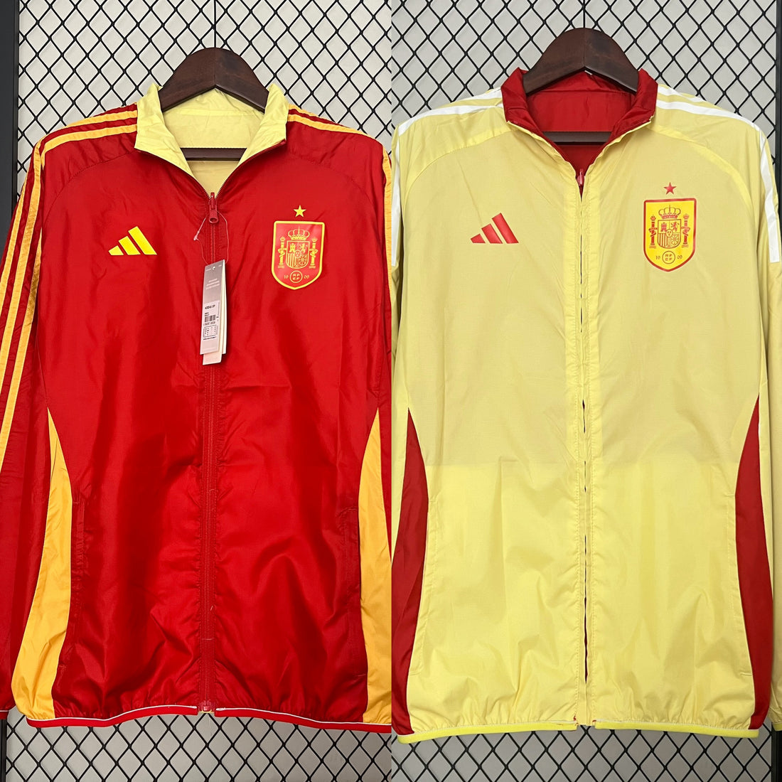 Spain Dvostrane WindBreaker 2024/2025