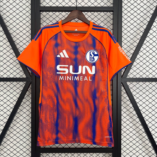 Schalke, Sezona 2025/2026, Treći Dres