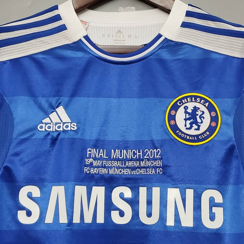 Chelsea, Sezona 2011/2012, Domaći Retro Dres.