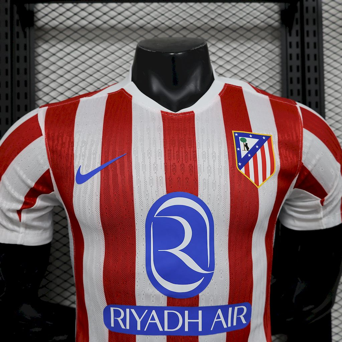 Atletico Madrid, Sezona 2025/2026, Domaći Dres