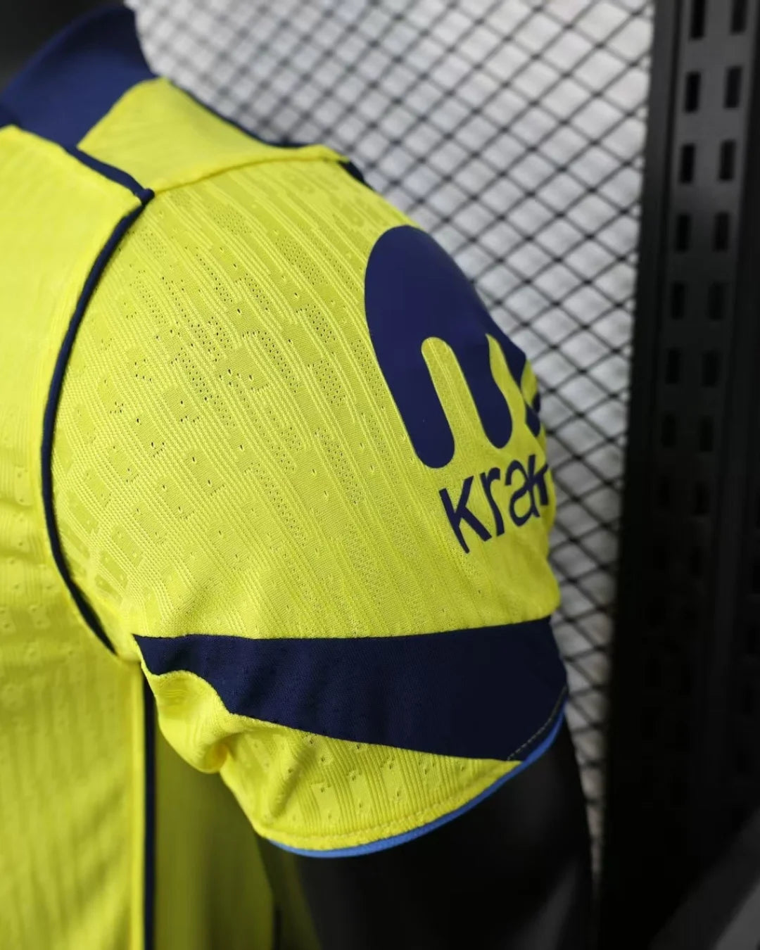 Tottenham, Sezona 2025/2026, Treći Dres