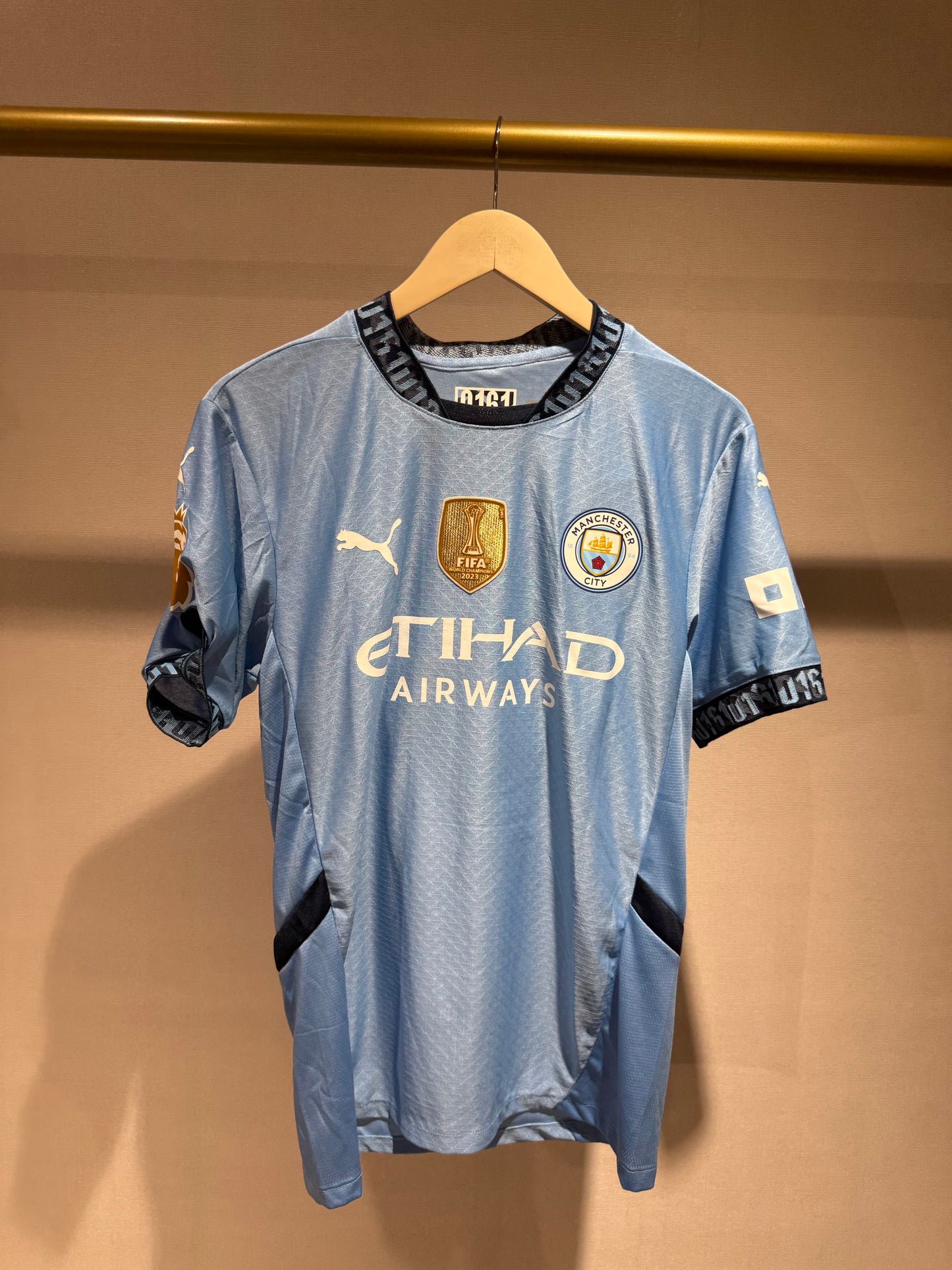 Manchester City, Sezona 2024/2025, Domaći Dres - Haaland 9