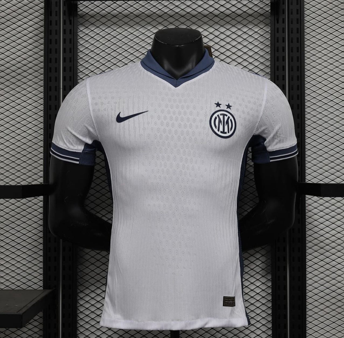 Inter Milan, Sezona 2024/2025, Gostujući Dres