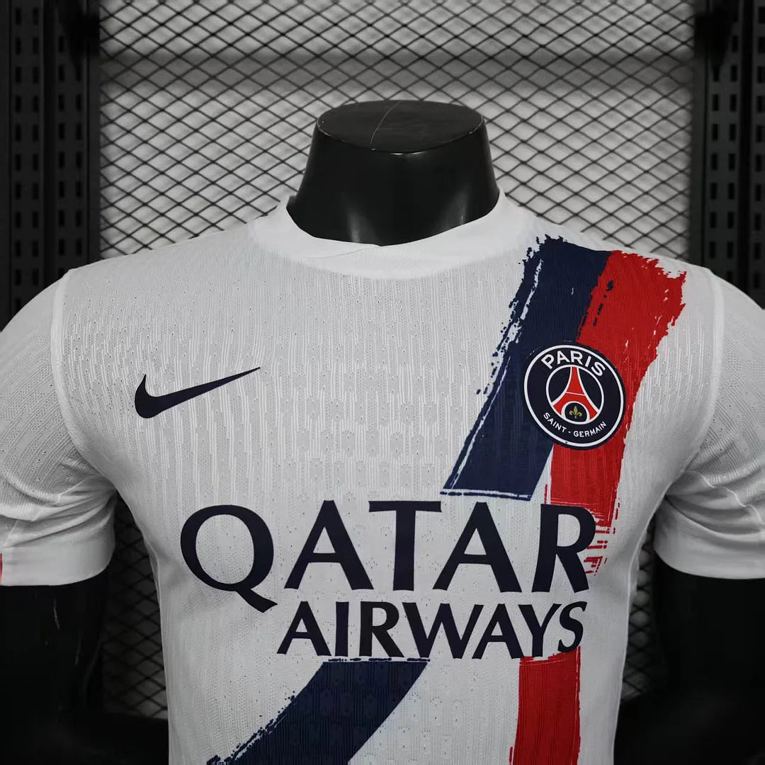 PSG, Sezona 2025/2026, Gostujući Dres