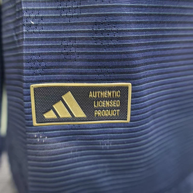 Real Madrid, Sezona 2025/2026, Gostujući Dres - Dugi Rukavi