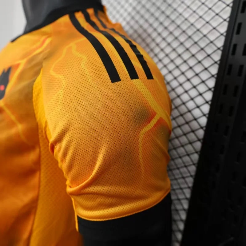 Roma, Sezona 2025/2026, Gostujući Dres