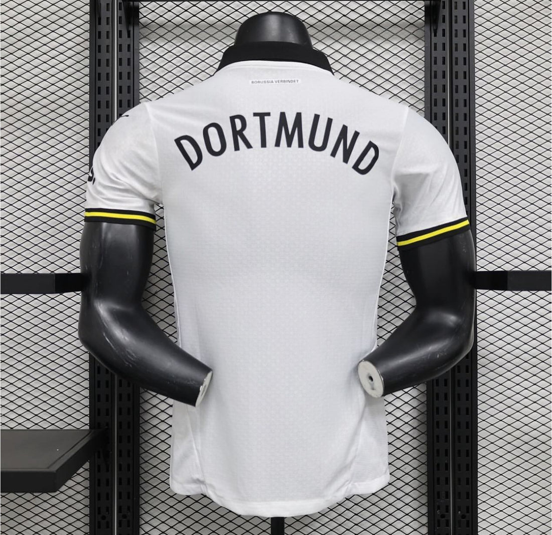 Dortmund, Season 2024/2025, Treći Dres