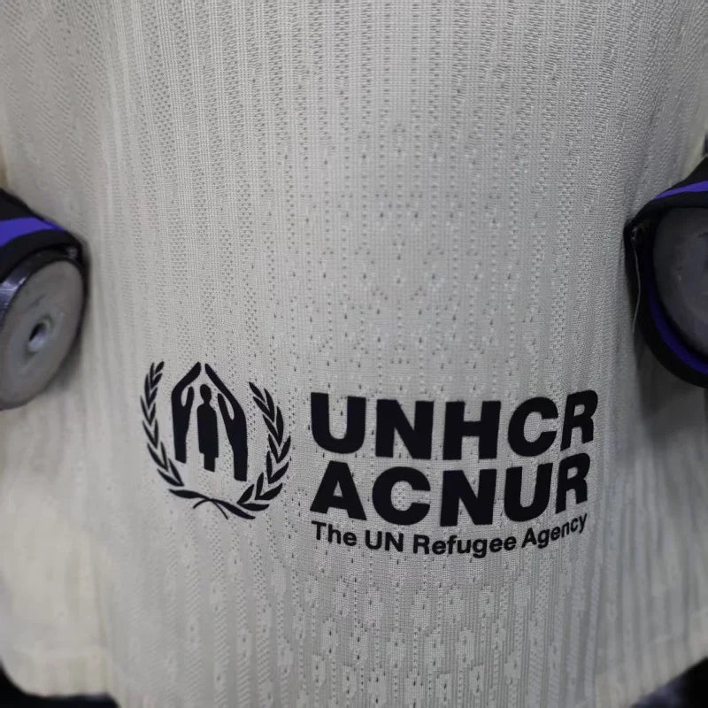 Barcelona, Sezona 2025/2026, Gostujući Dres - Dugi Rukavi