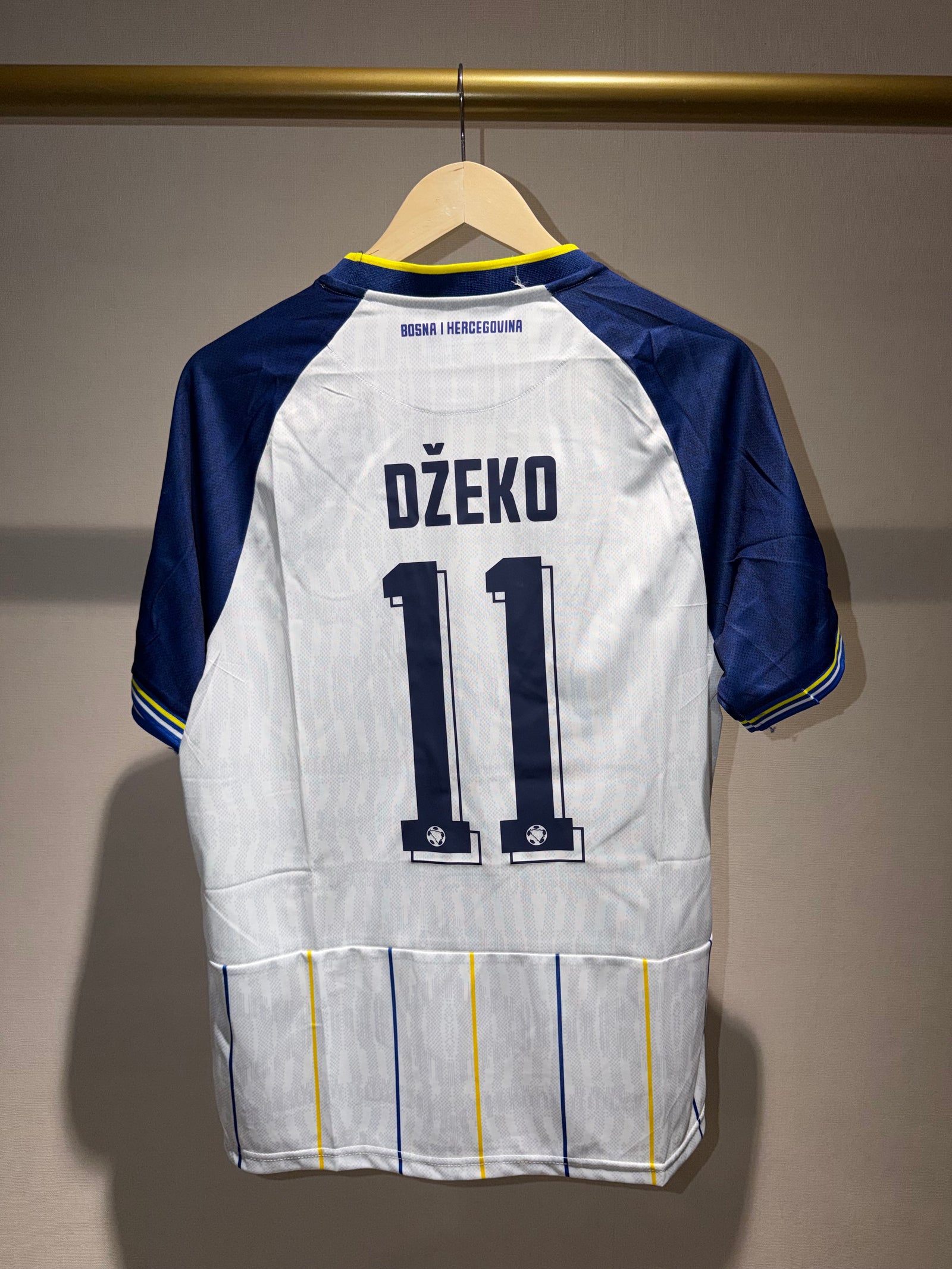 Gostujući dres Bosnia 2026 - Džeko 11