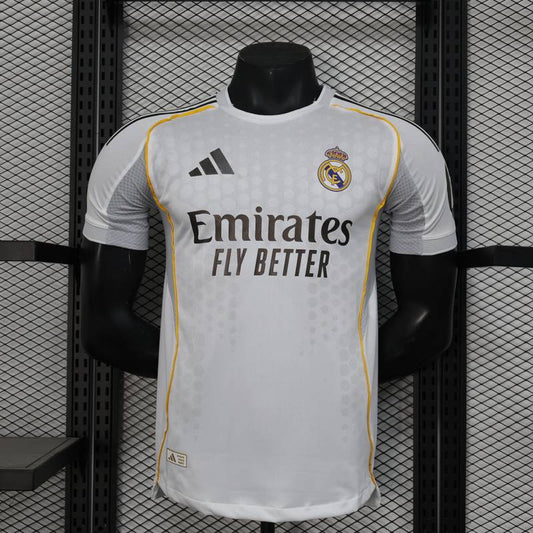 Real Madrid, Sezona 2025/2026, Domaći Dres