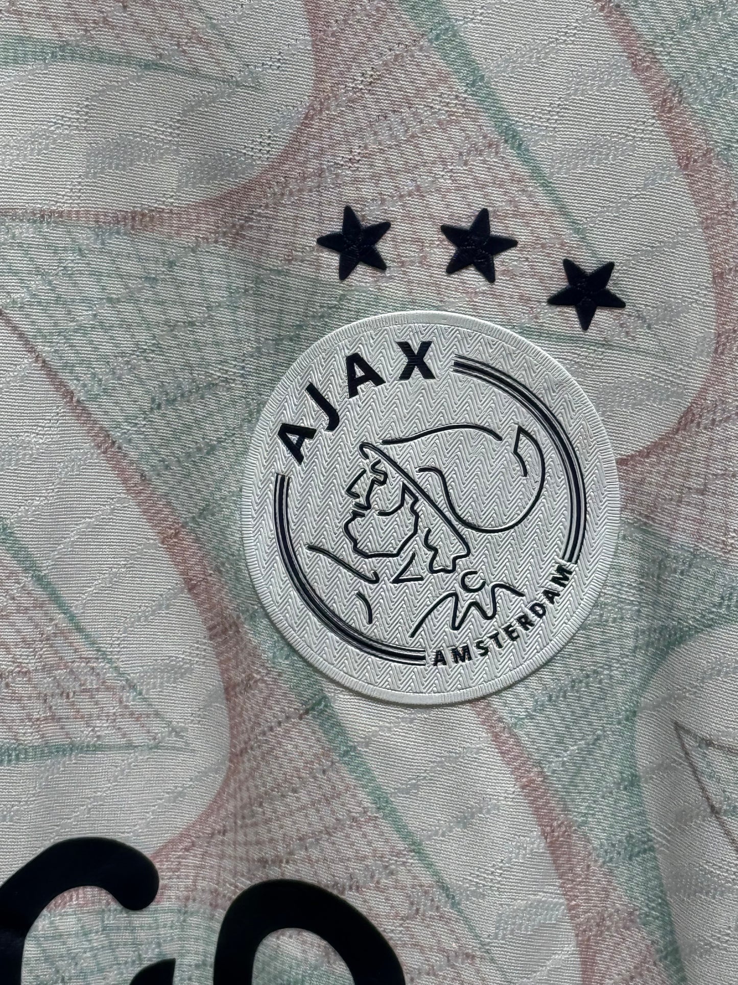 Ajax, Sezona 2023/2024, Gostujući Dres