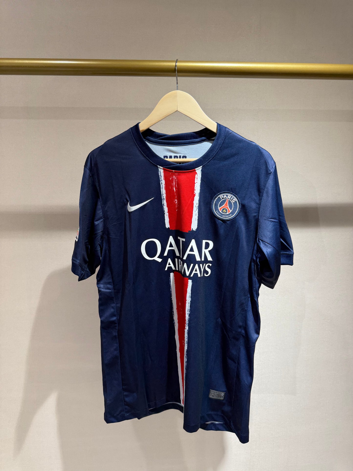 PSG, Sezona 2024/2025, Domći Dres - D.Doué 14