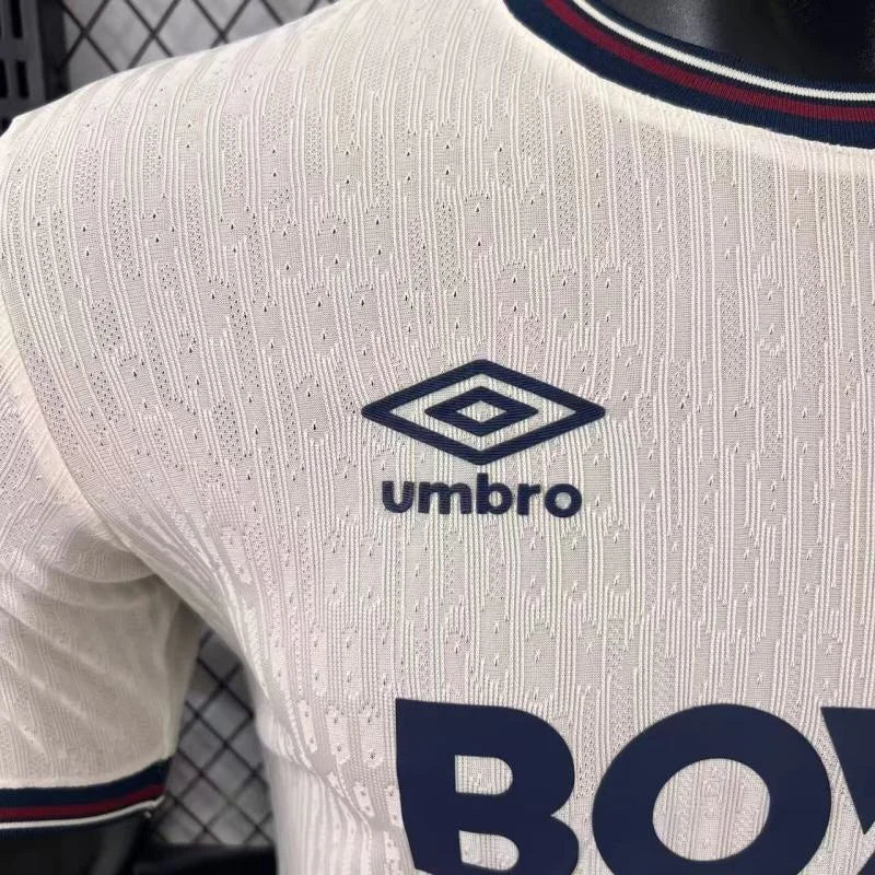 Westham, Sezona 2025/2026, Gostujući Dres