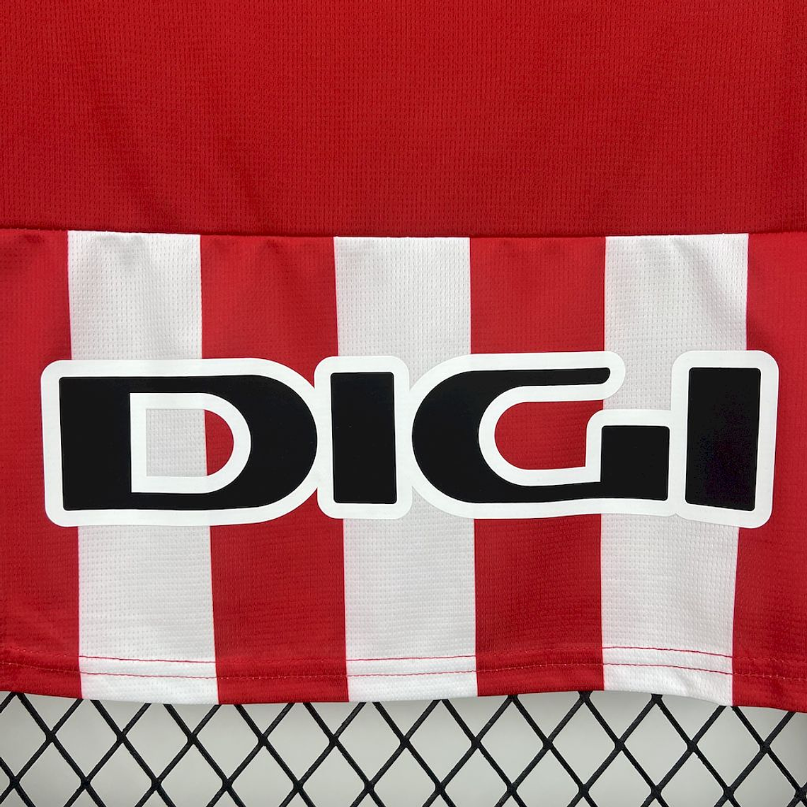 Athletic Bilbao, Sezona 2025/2026, Domaći Dres