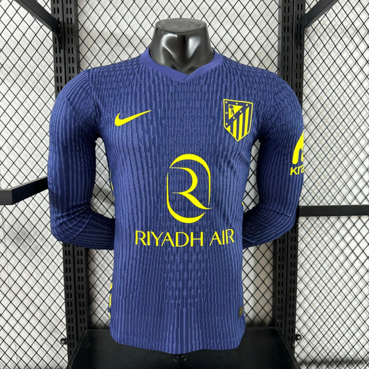 Atletico Madrid, Sezona 2025/2026, Gostujući Dres - Dugih Rukava